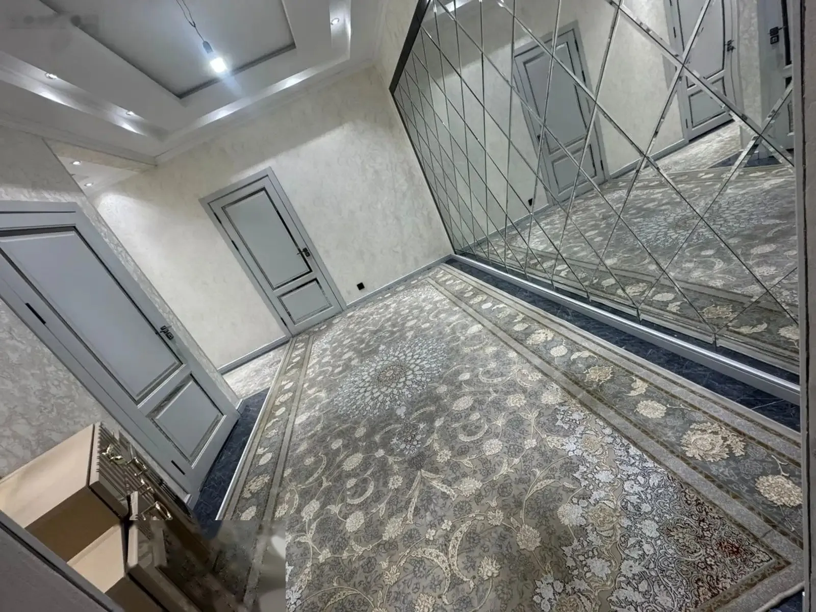 2-комн. квартира, 12 этаж, 88м², Шохмансур