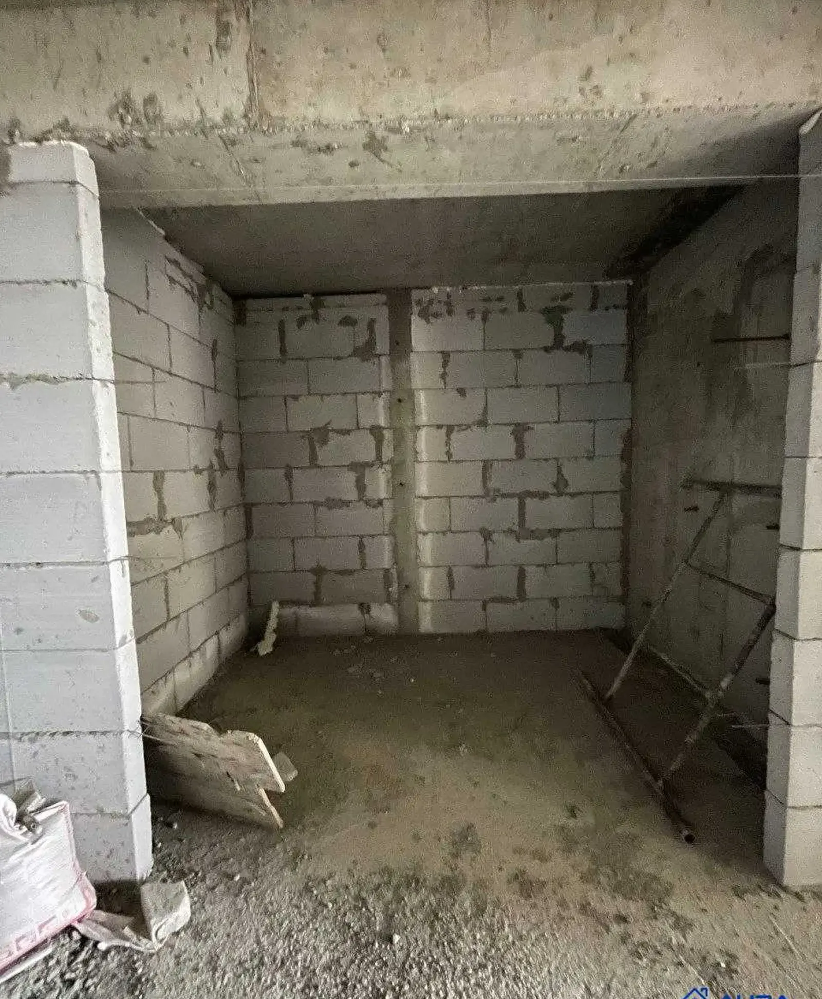 2-комн. квартира, 16 этаж, 58 м², Шохмансур