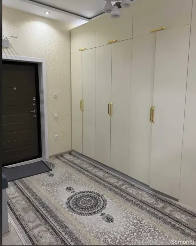 2-комн. квартира, 10 этаж, 60м², Молодежный театр