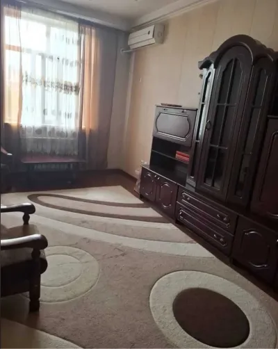 2-комн. квартира, 2 этаж, 70м², сино