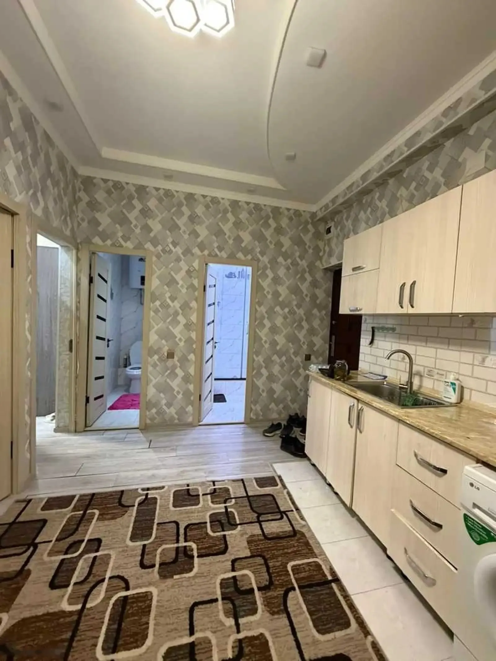 2-комн. квартира, 14 этаж, 55м², напротив бурак