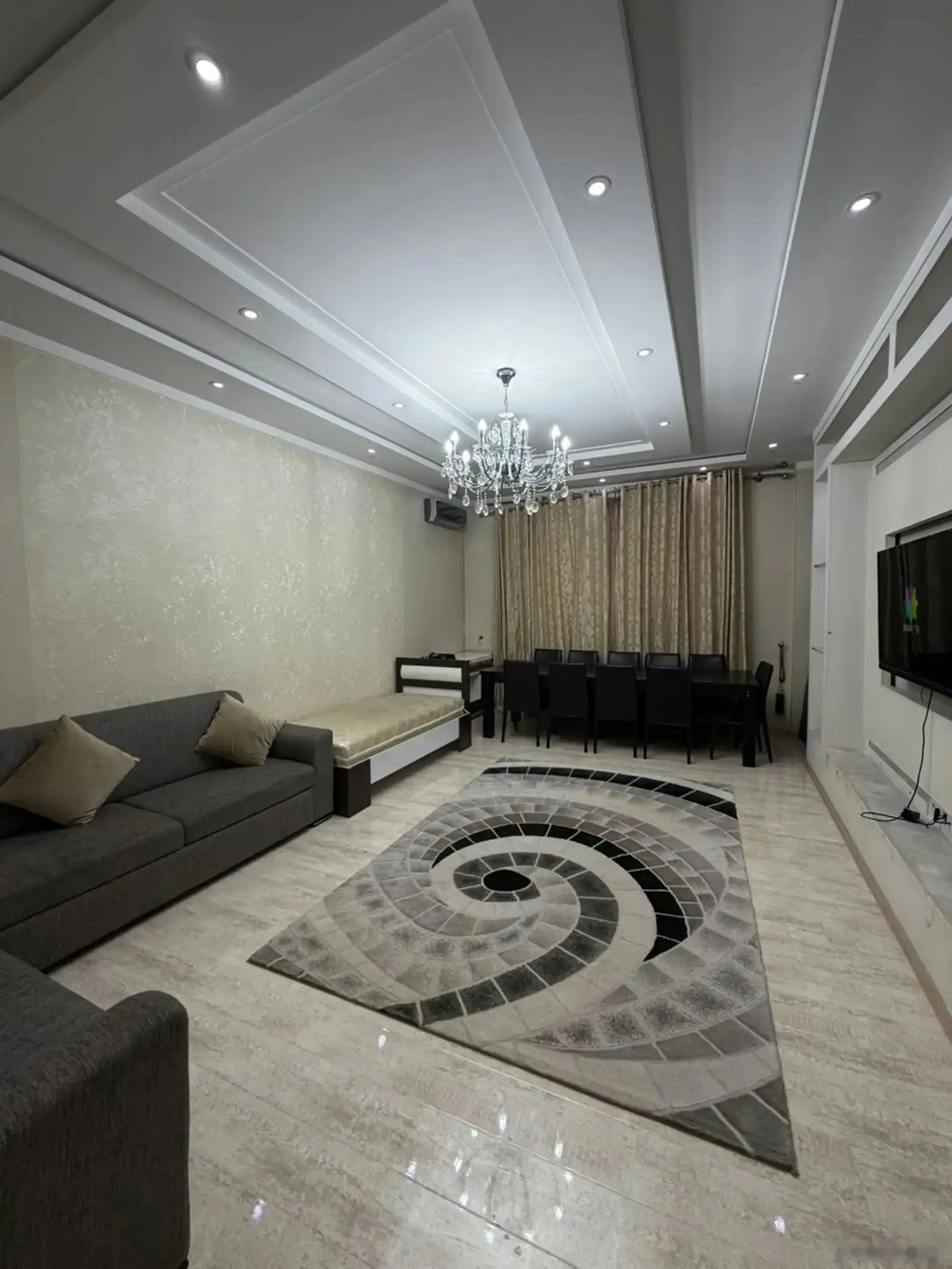 2-комн. квартира, 5 этаж, 110м², Дом печати