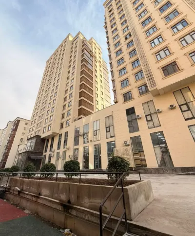 3-комн. квартира, 3 этаж, 95 м², 82 мкр | Дом «Гулдаста»