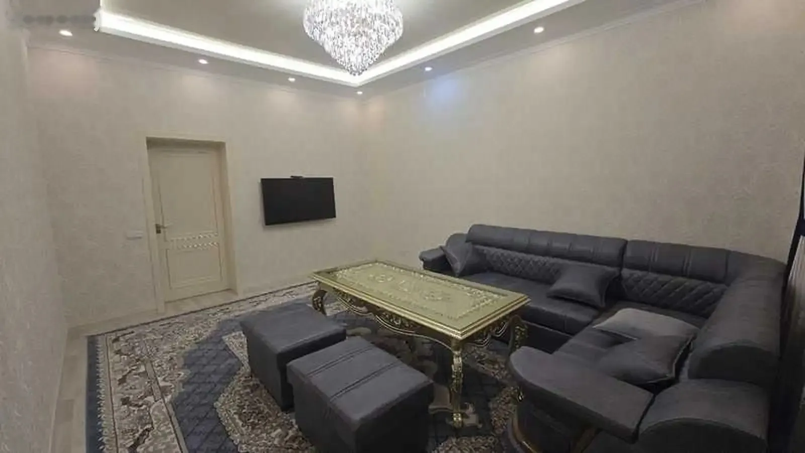 2-комн. квартира, 8 этаж, 88м², Караболо