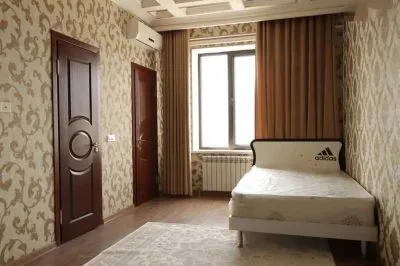 3-комн. квартира, 11 этаж, 137м², И Сомони