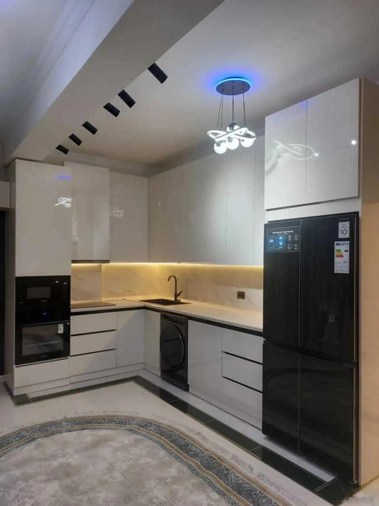 3-комн. квартира, 4 этаж, 115м², овир