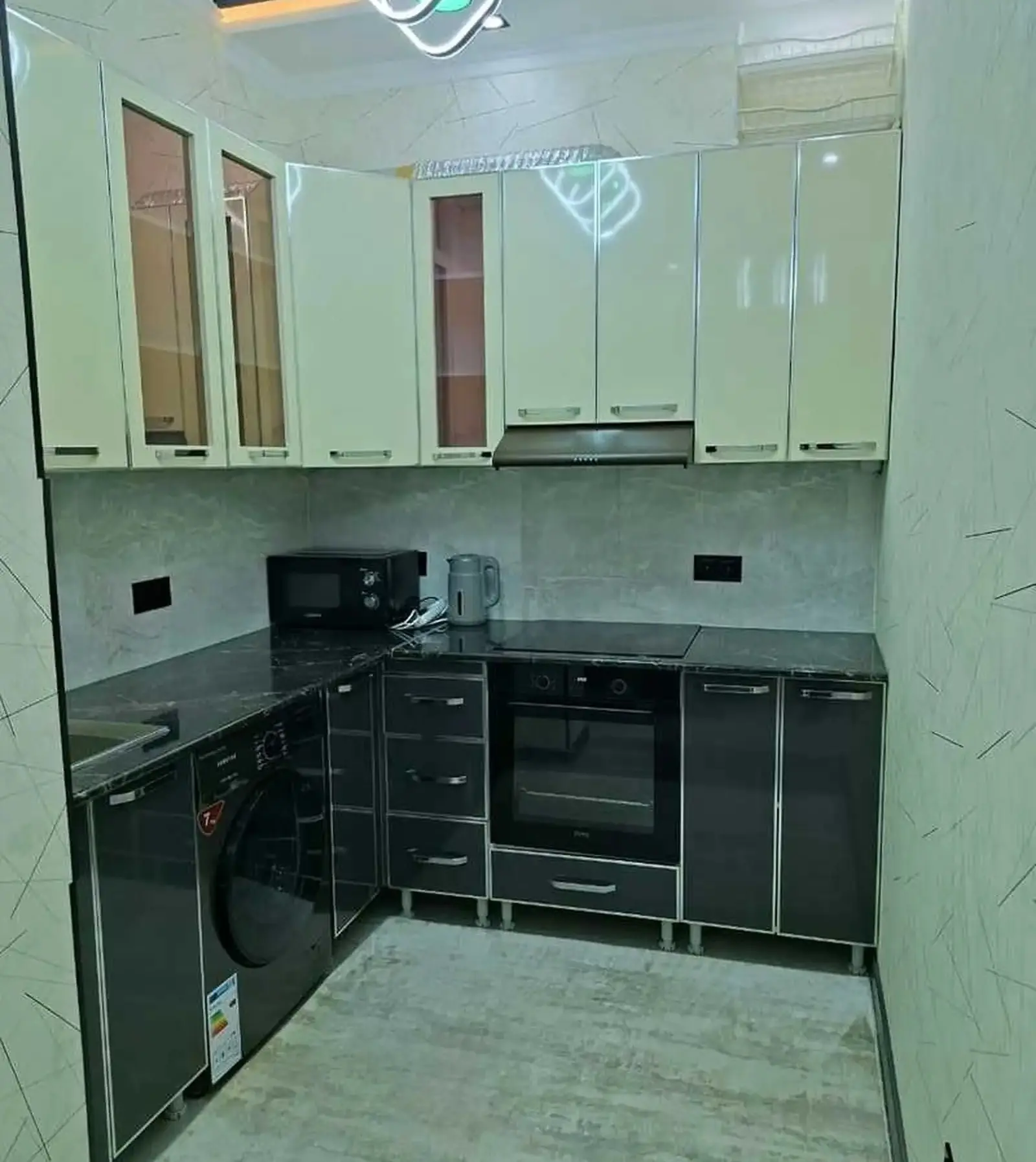 2-комн. квартира, 2 этаж, 64м², Сино Лучоб