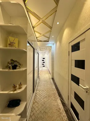3-комн. квартира, 10 этаж, 123 м², Поворот аэропорта, улица Айни, Чордома, Район Шохмансур