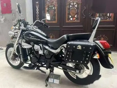 Мотоцикл Harley cruise