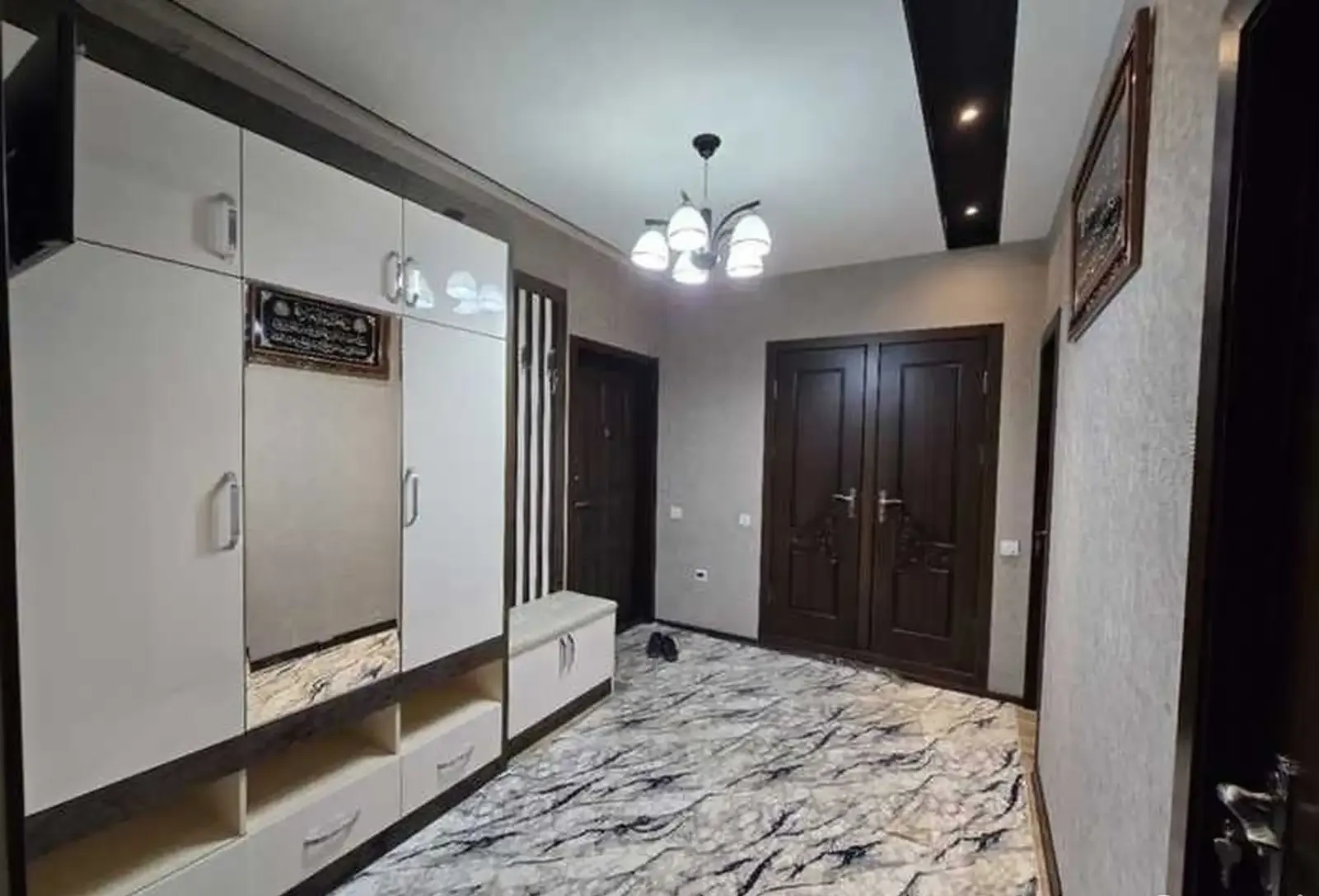 3-комн. квартира, 3 этаж, 75м², Сино