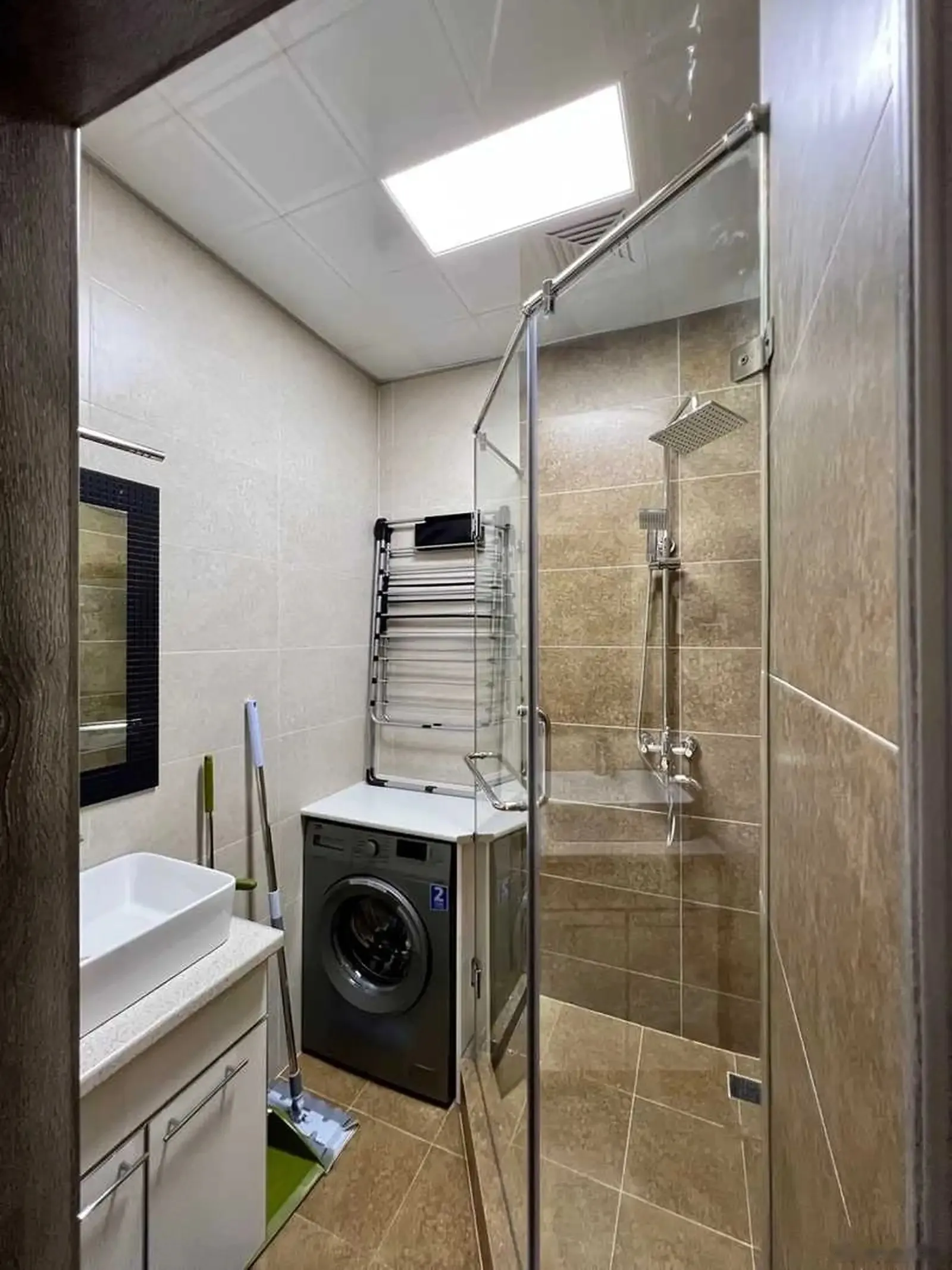 2-комн. квартира, 10 этаж, 60м², Голубой Экран