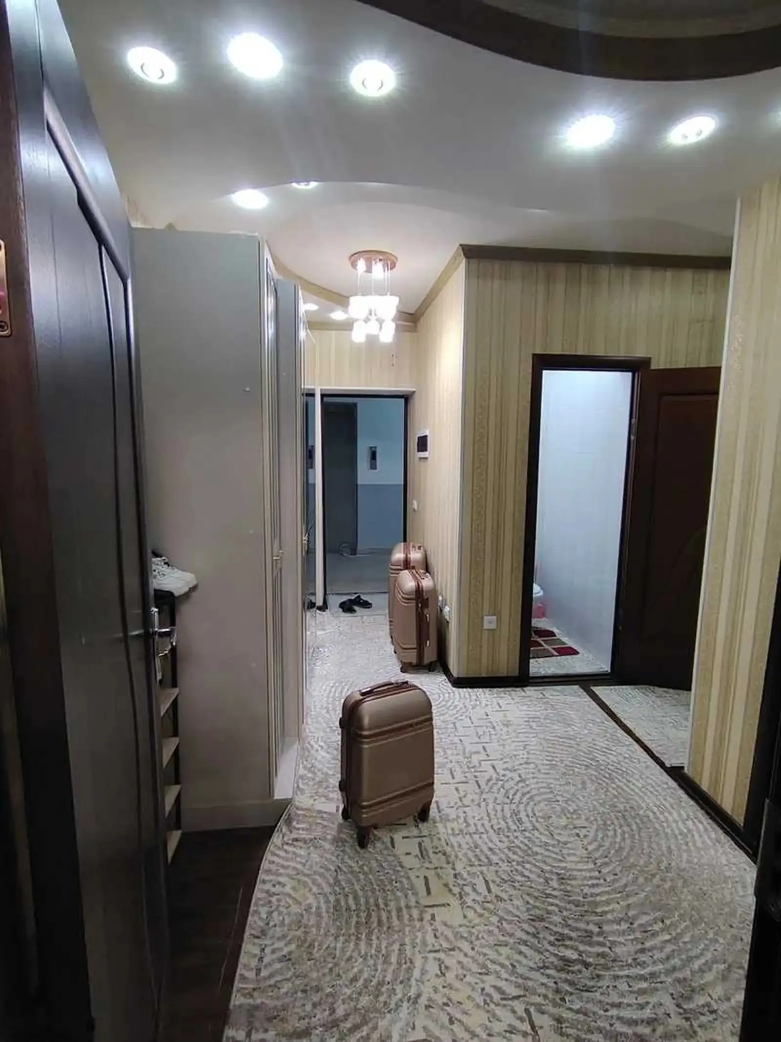 3-комн. квартира, 11 этаж, 77м², Колхози Россия