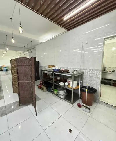 Помещение под ресторан / бар, 444м², Сино Караболо