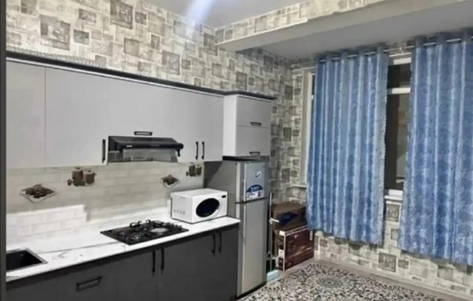 2-комн. квартира, 8 этаж, 60м², 18 мкр