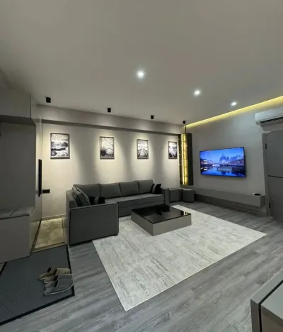 2-комн. квартира, 18 этаж, 80м², шохмансур