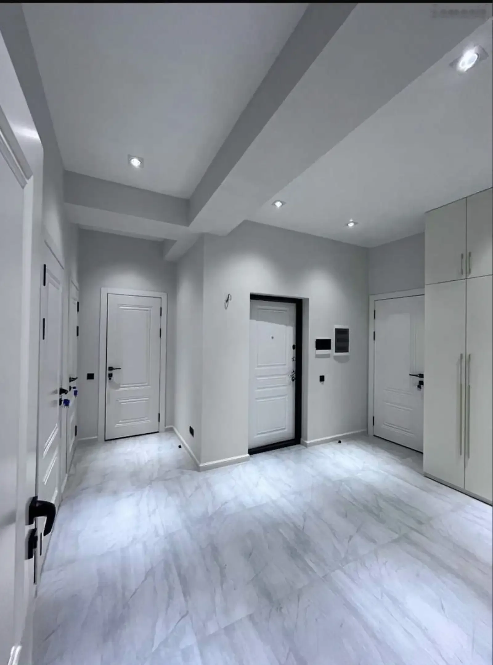 3-комн. квартира, 2 этаж, 94м², Караболо