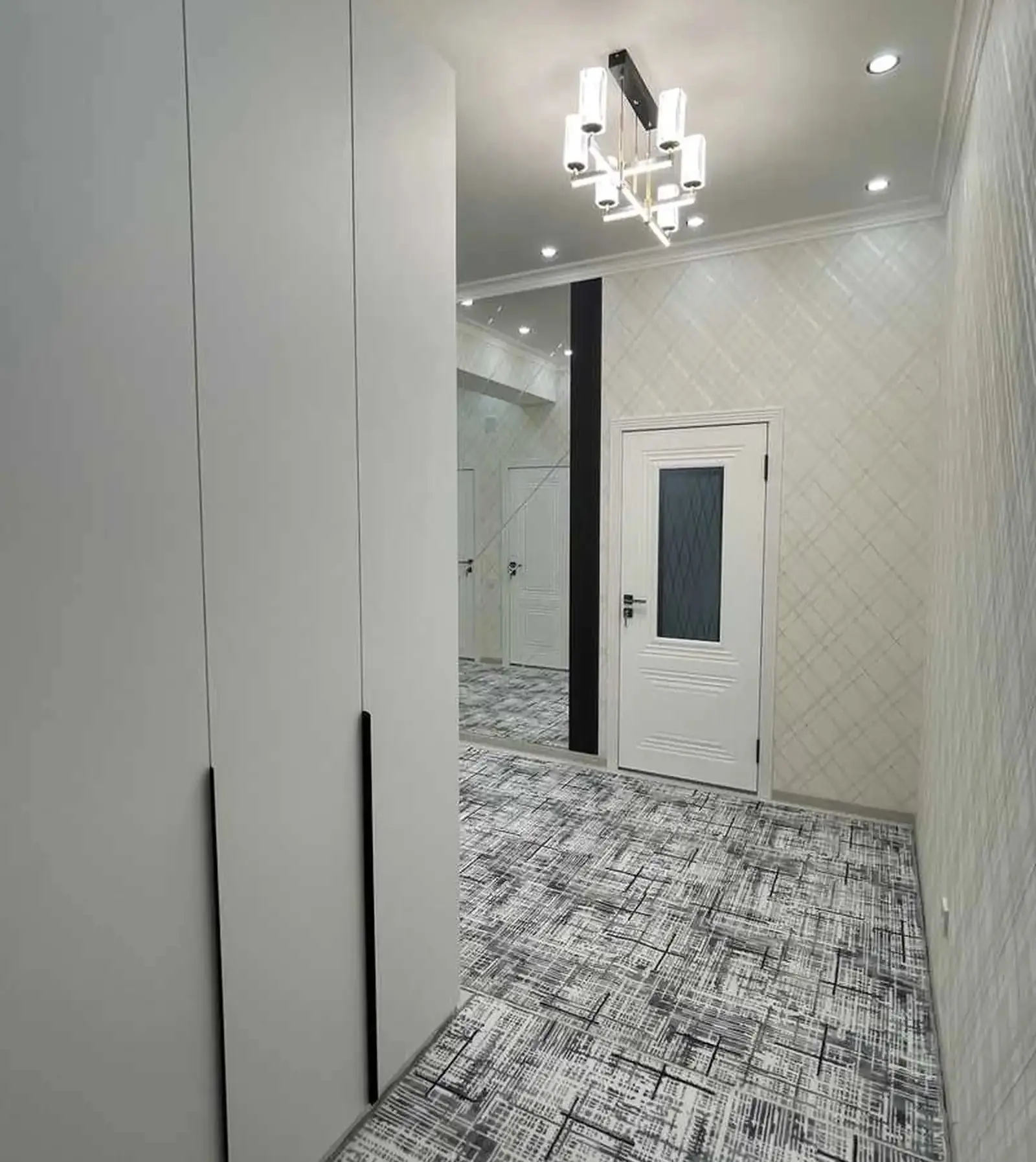 2-комн. квартира, 4 этаж, 70м², Фирдавси