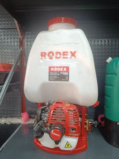 Бензиновый опрыскиватель 25литр