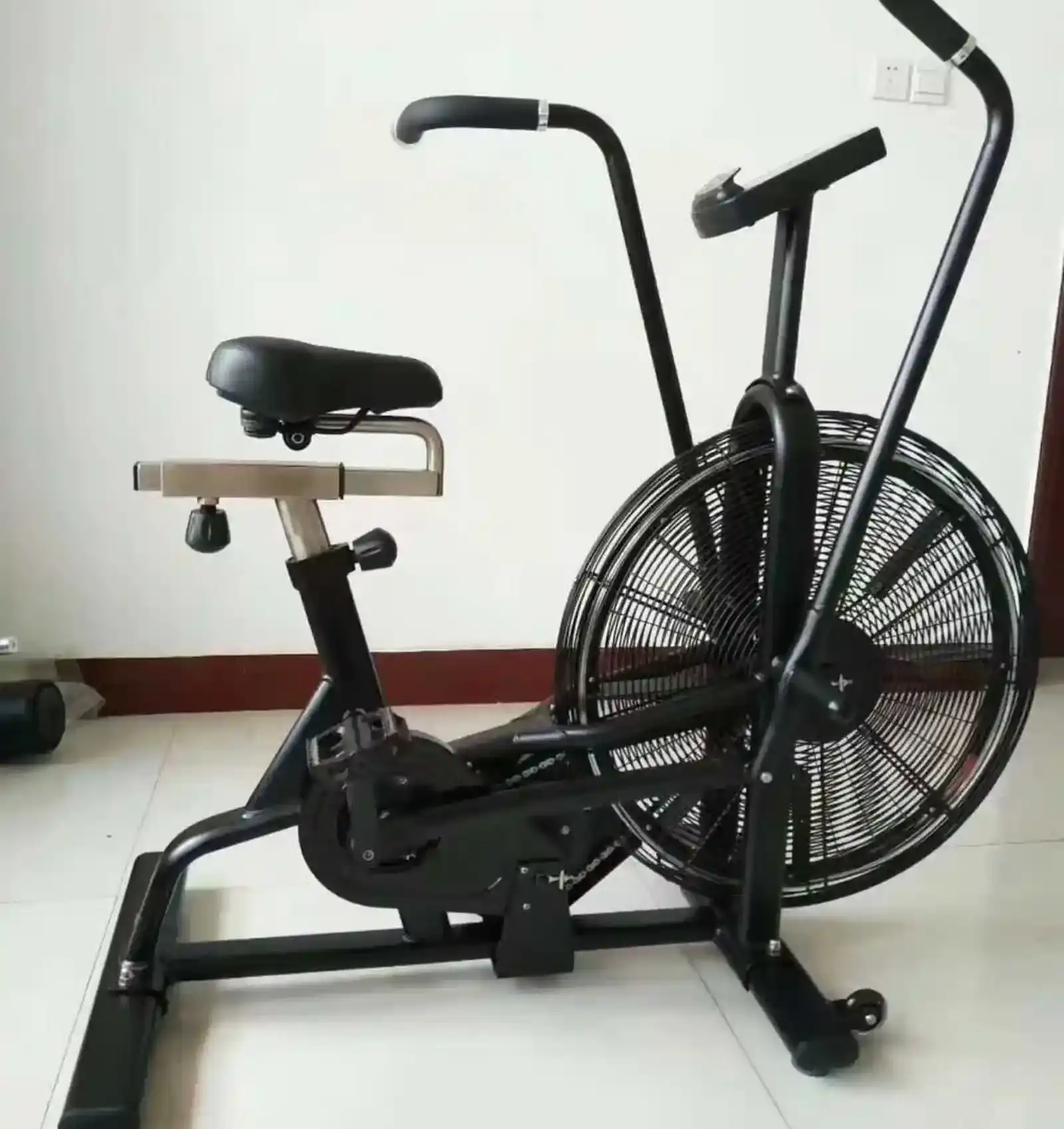 Велотренажер Air Bike