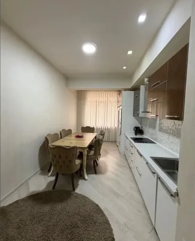 3-комн. квартира, 11 этаж, 100м², И.Сомони