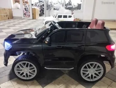 Детский электромобиль