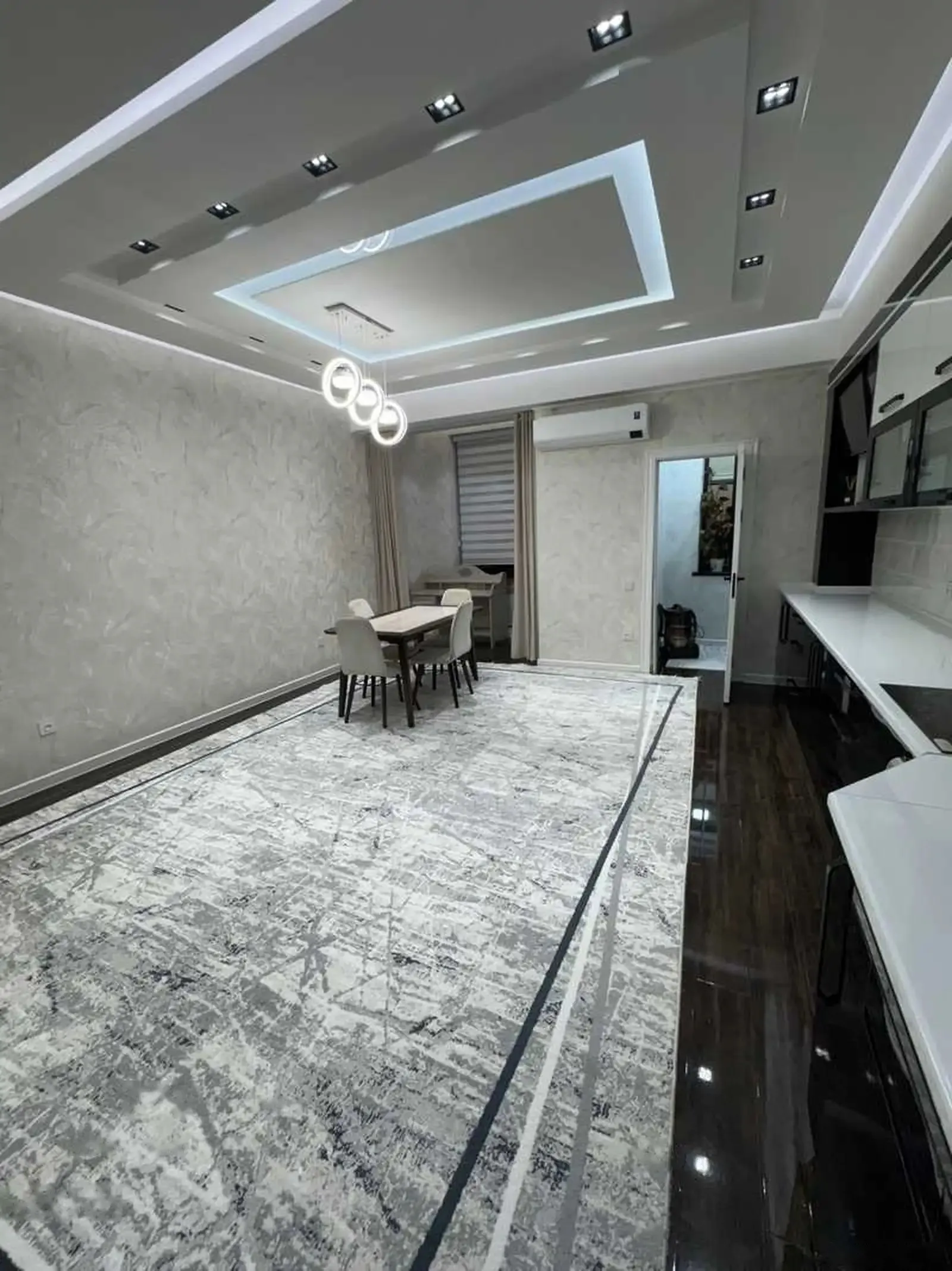 3-комн. квартира, 9 этаж, 115м², чордома