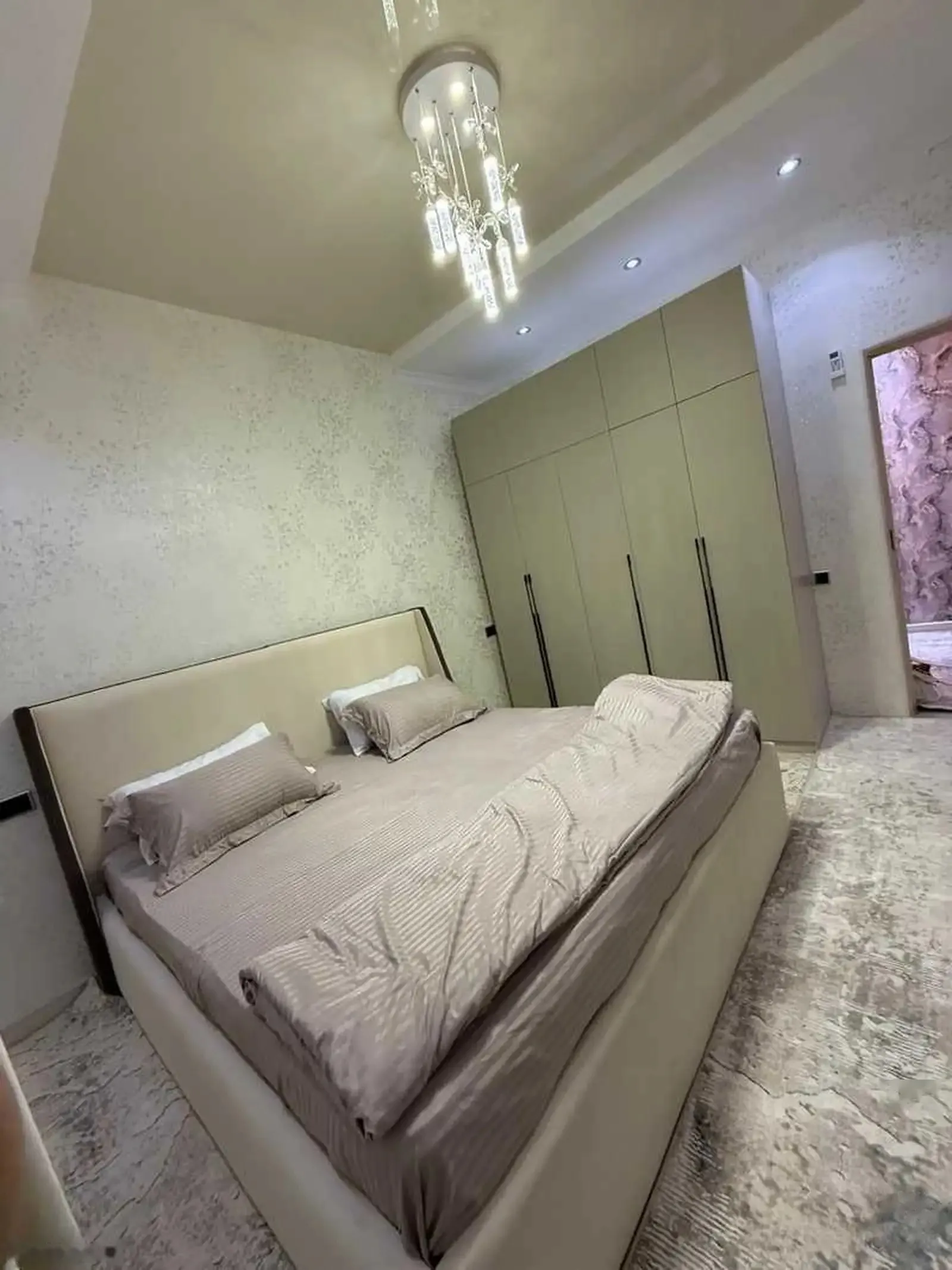 2-комн. квартира, 7 этаж, 70м², 82мкр