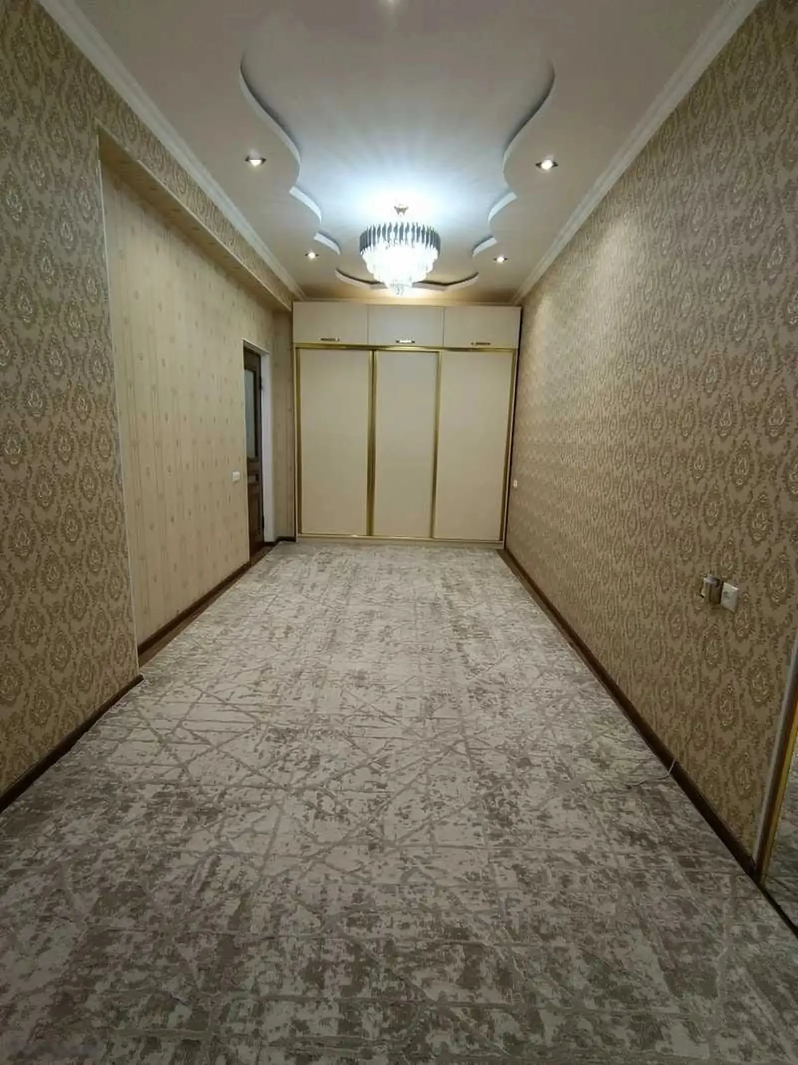 1-комн. квартира, 2 этаж, 47 м², Фирдавси Гулистон