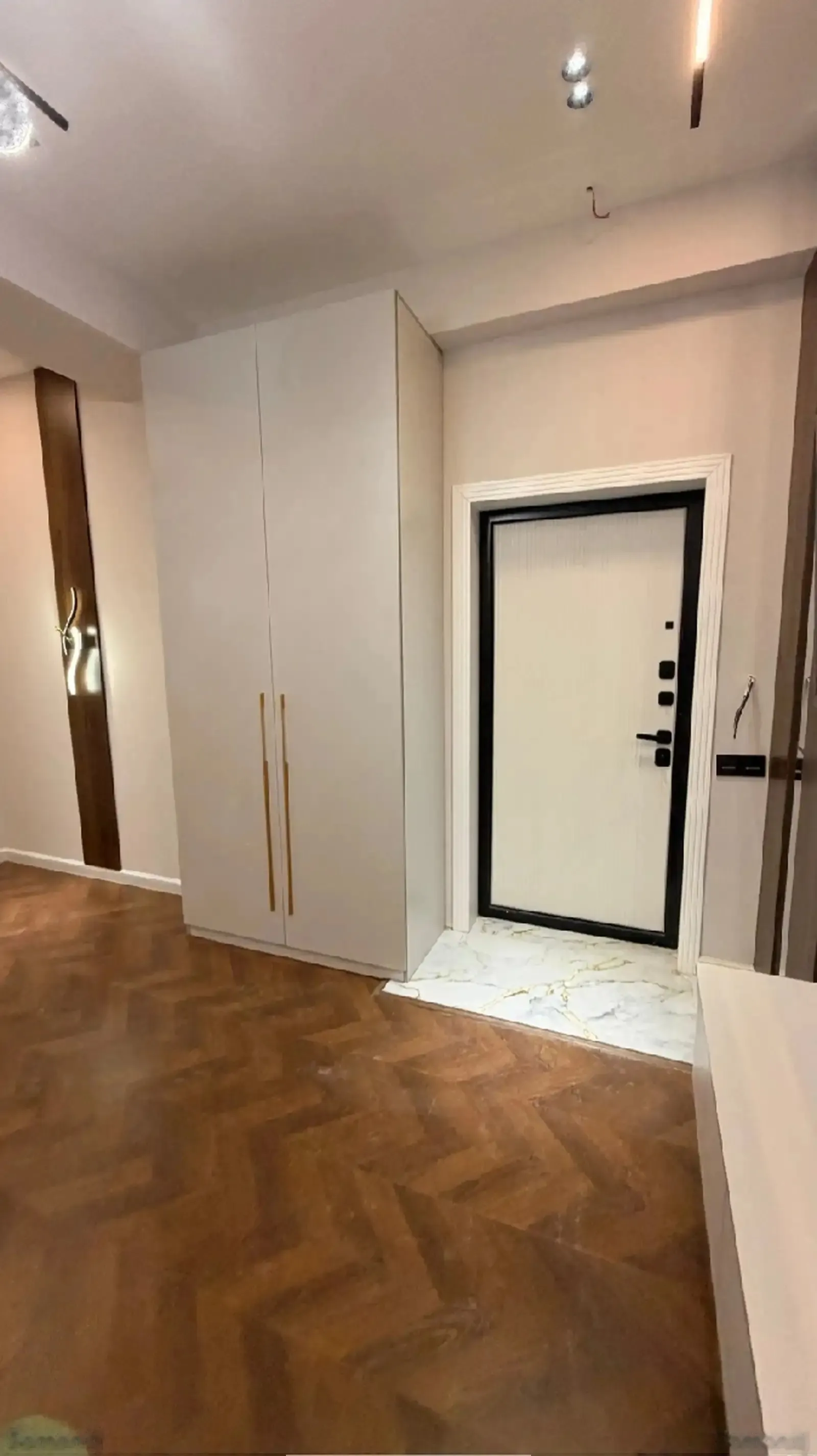 2-комн. квартира, 3 этаж, 70м², Овир