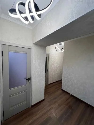 3-комн. квартира, 4 этаж, 70м², 84 мкр