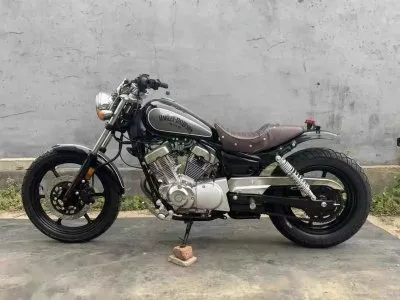 Мотоцикл Yamaha250 retro