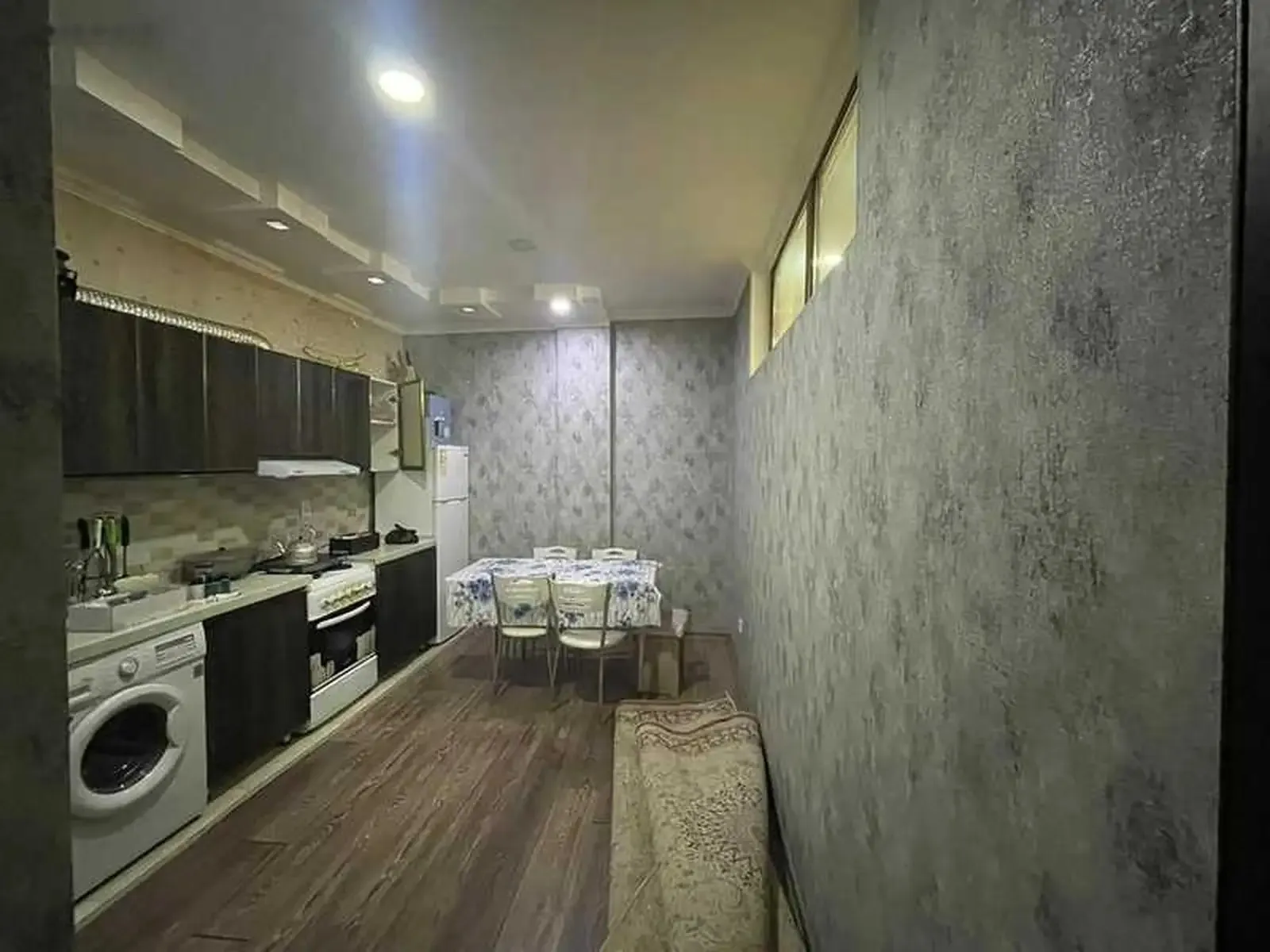 2-комн. квартира, 7 этаж, 77м², чордома аэропорт