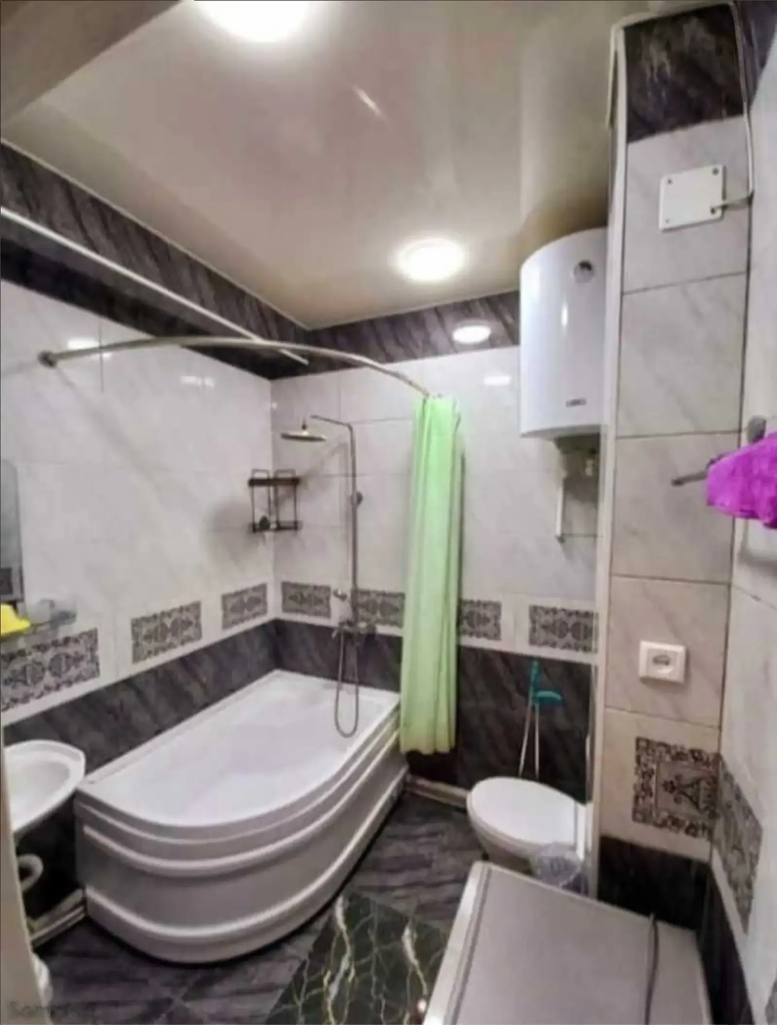 1-комн. квартира, Цокольный этаж, 37 м², 19мкр