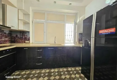 4-комн. квартира, 6 этаж, 150м², И. Сомони