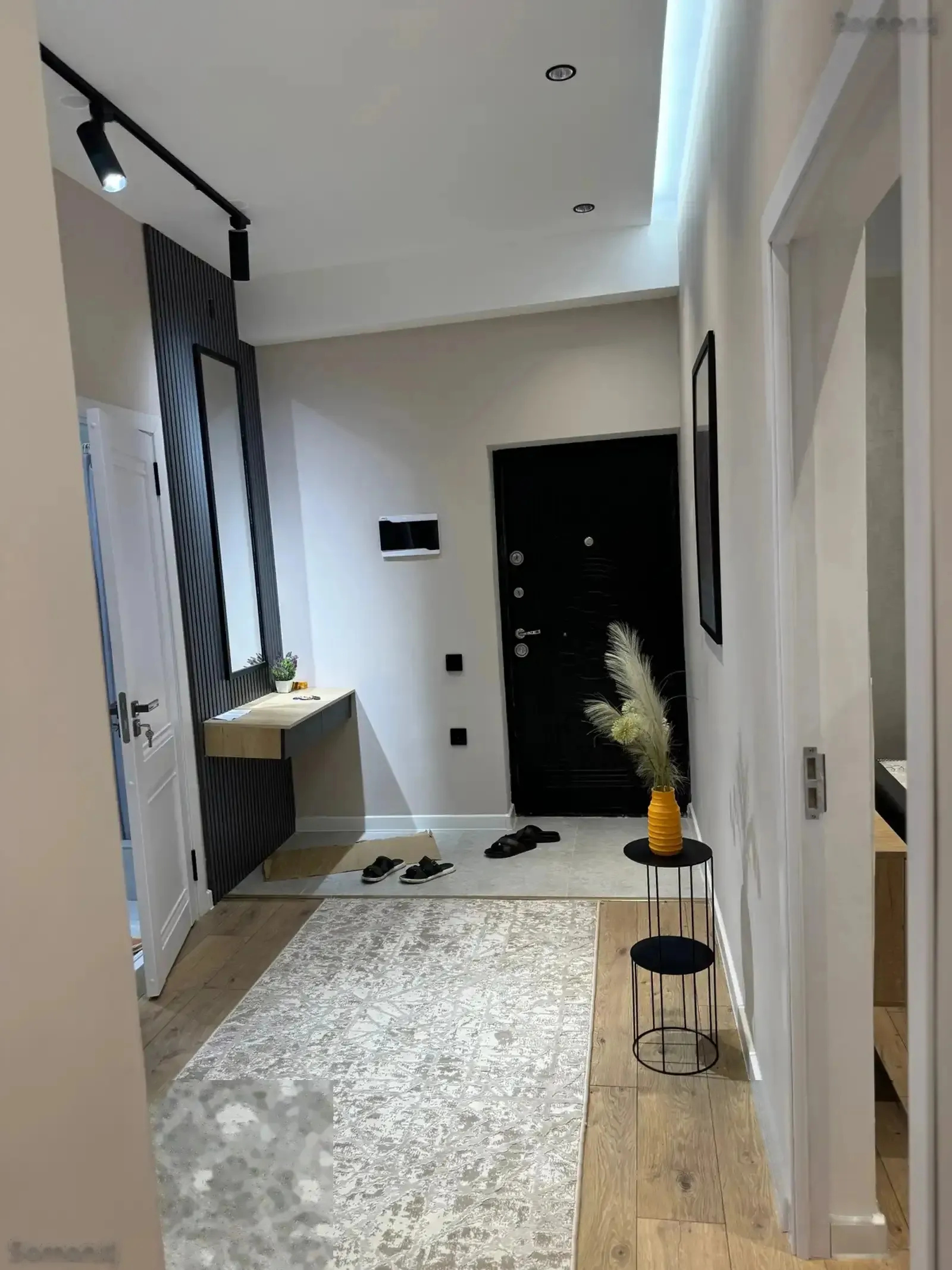 2-комн. квартира, 10 этаж, 64м², Айни