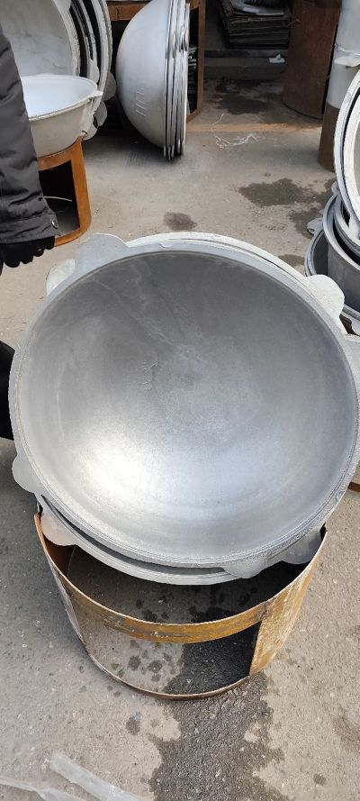 Чугунный казан