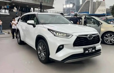 Toyota Highlander 2026