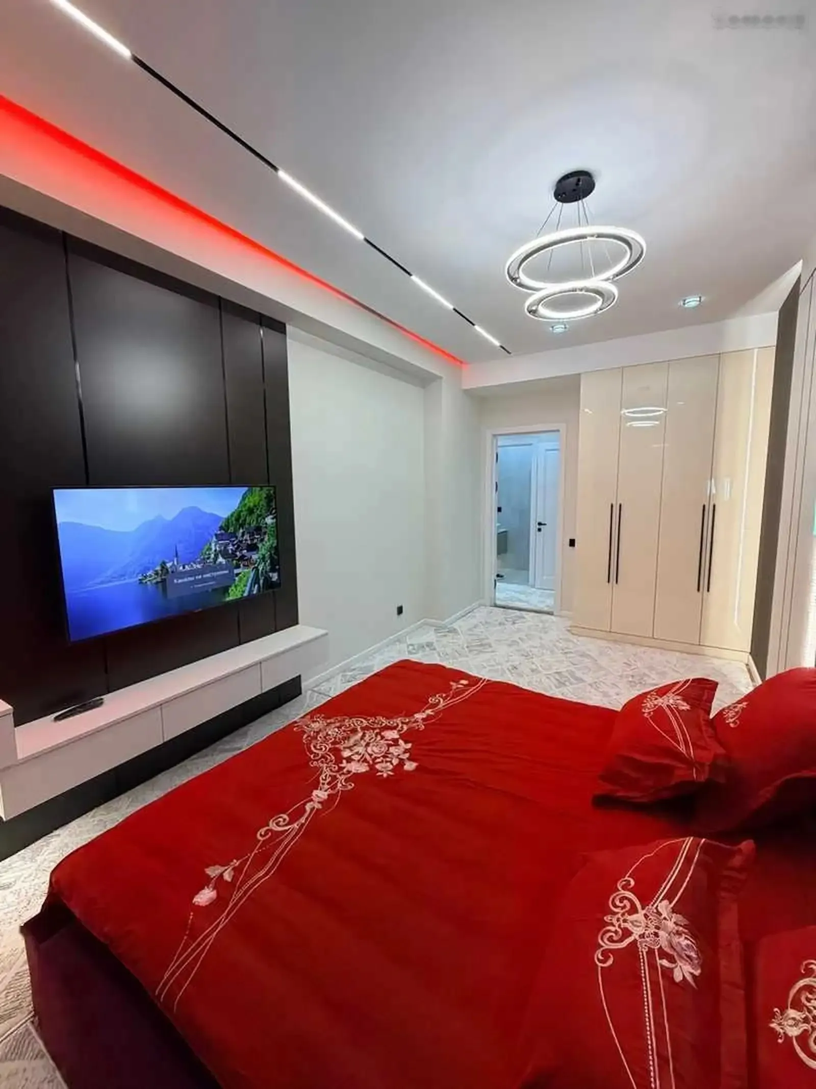 3-комн. квартира, 14 этаж, 88м², северный