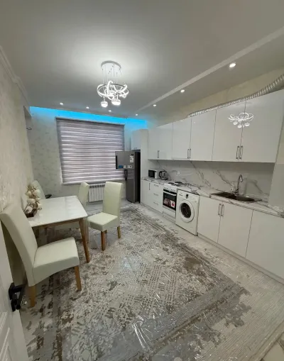 2-комн. квартира, 13 этаж, 84м², спартак театр лухтак
