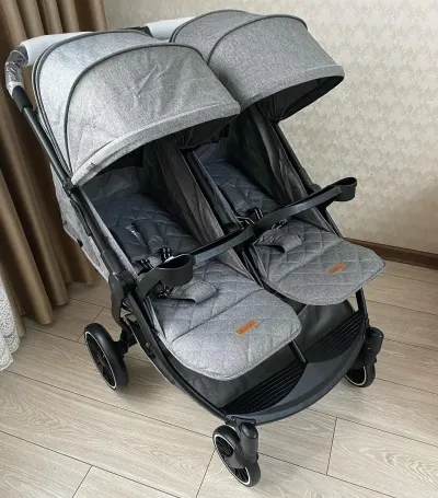 Коляска для двойни