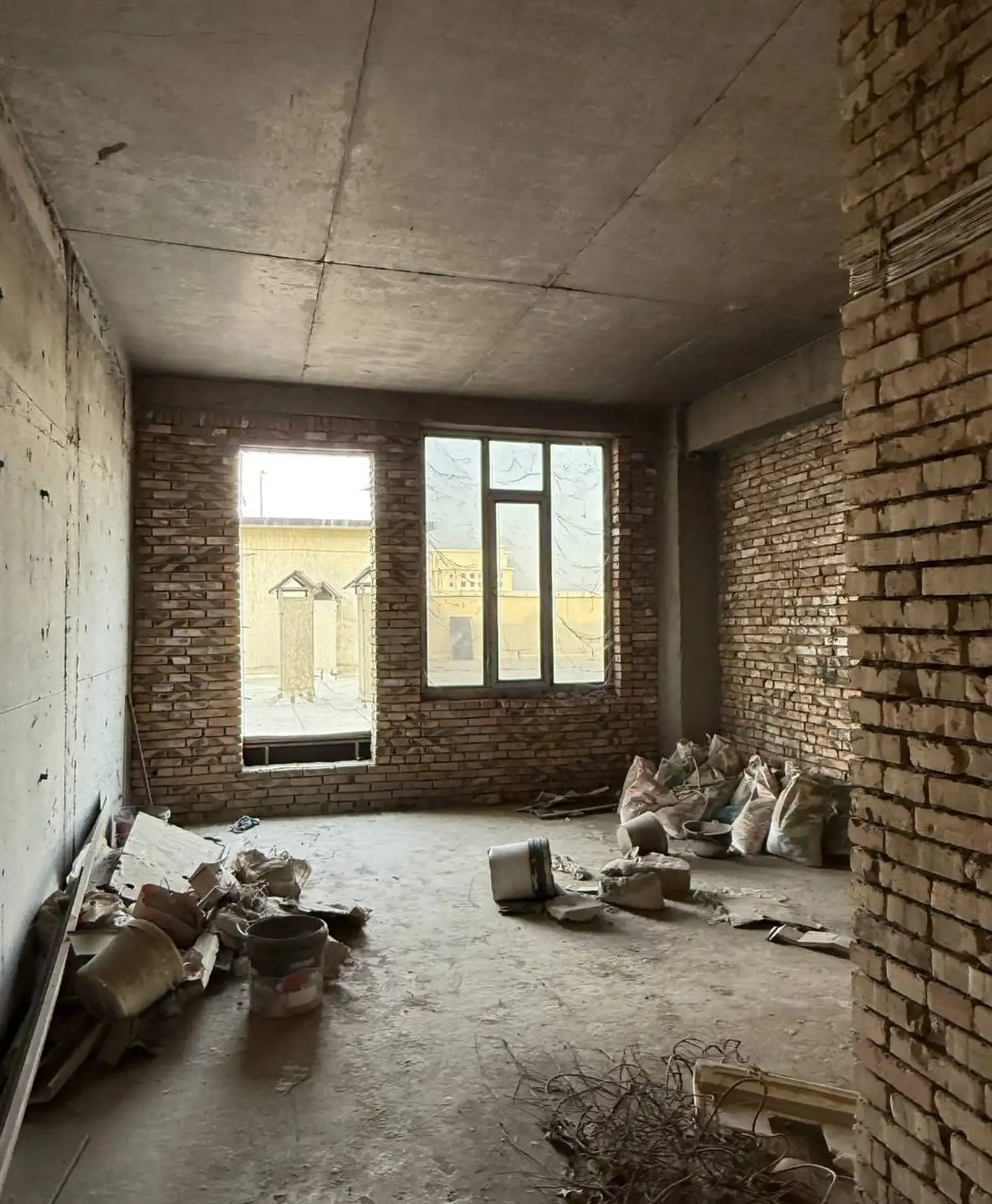 6-комн. квартира, 17 этаж, 596 м², Ул. Айни