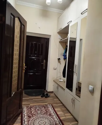 2-комн. квартира, 5 этаж, 58 м², Овир,Наврузи
