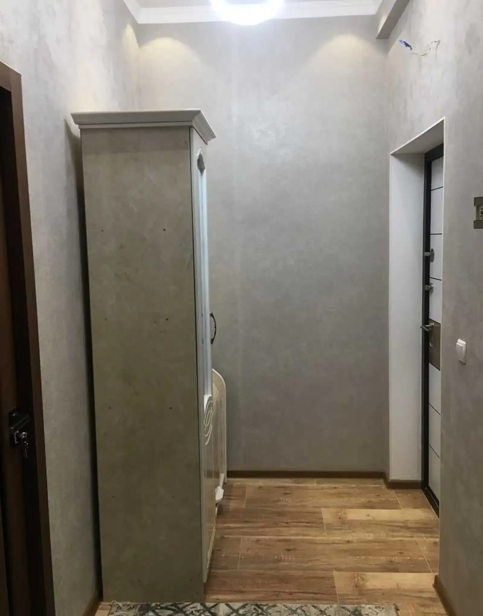 1-комн. квартира, 3 этаж, 40 м², Овир, Гранд отель