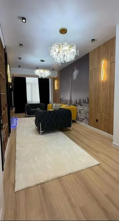 2-комн. квартира, 5 этаж, 85м², И. Сомони