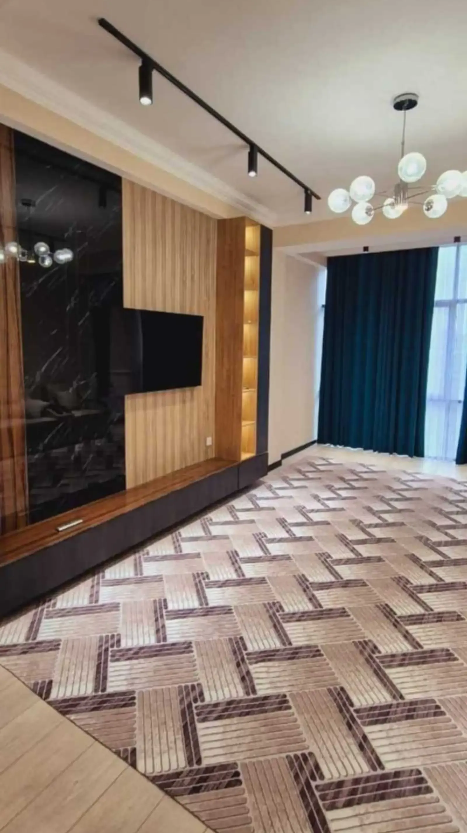 2-комн. квартира, 13 этаж, 80м², Дом печать