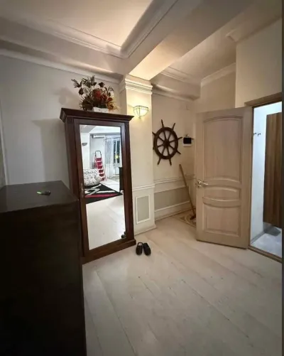 3-комн. квартира, 2 этаж, 100м², Сино
