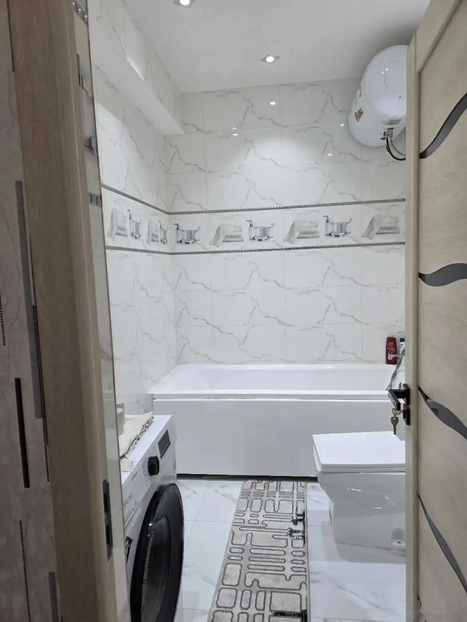 2-комн. квартира, 11 этаж, 45м², фирдавси (46 мкр)