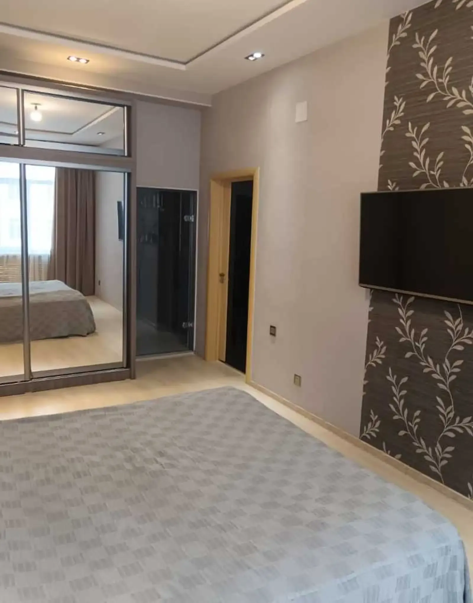 3-комн. квартира, 8 этаж, 120м², Дом печать
