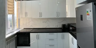 3-комн. квартира, 14 этаж, 106 м², эстакада 82мкр