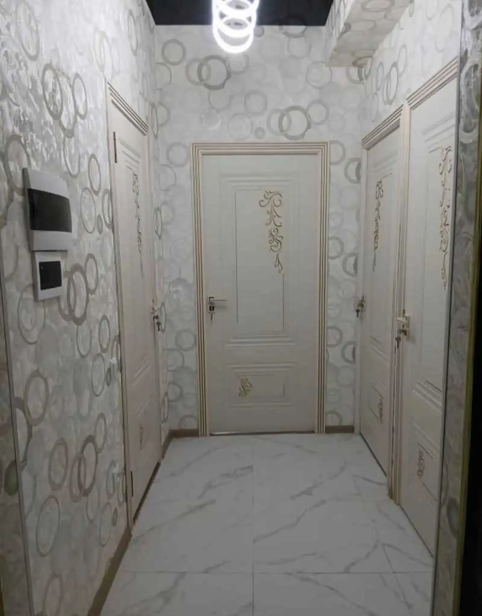 3-комн. квартира, 5 этаж, 105м², Сино